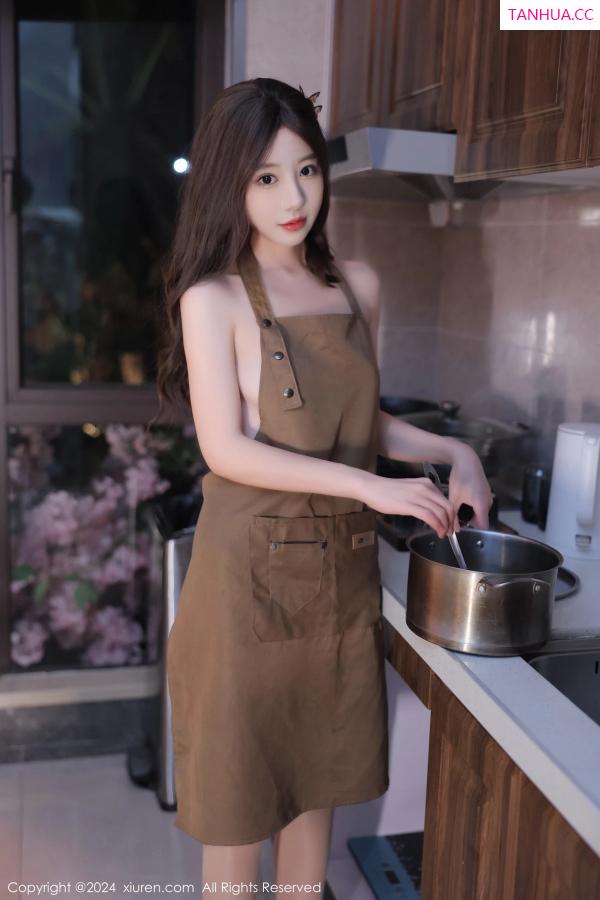   [XiuRen]高清写真图 2024.04.12 No.8388 桃妖夭 美腿丝袜第47张图片